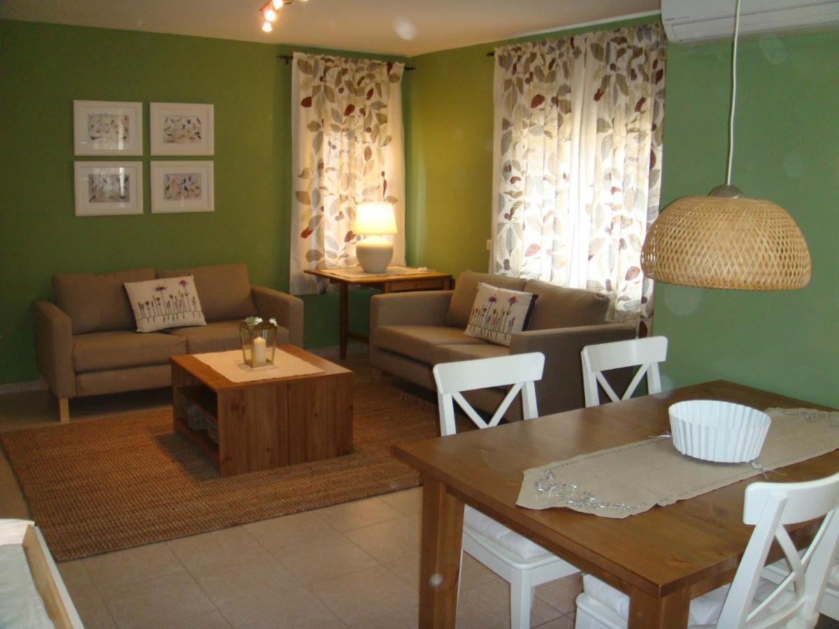 Masia Bartomeu Rural House Between Vineyards 2Km From The Beach El Vendrell Esterno foto